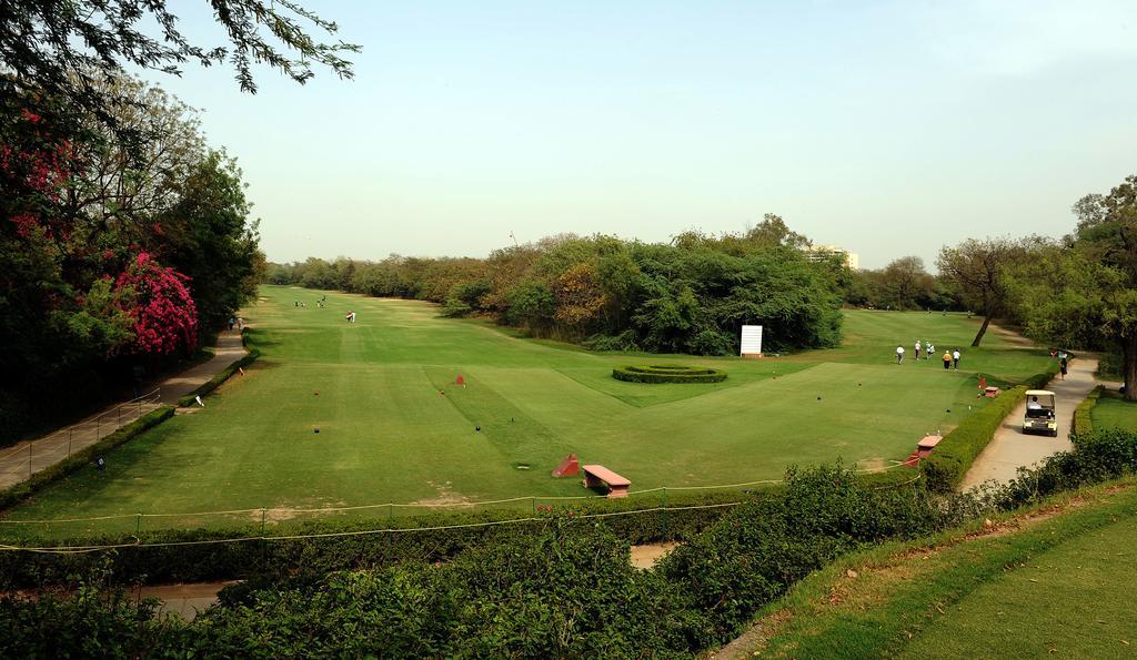 Trendy Bed & Breakfast Bed & Breakfast New Delhi